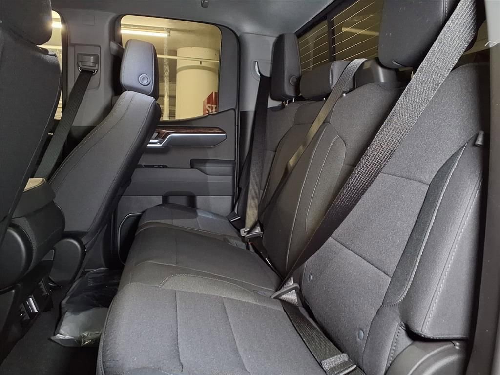 New 2026 GMC Sierra 1500 SLE w/ X31 Off-Road Package image 12