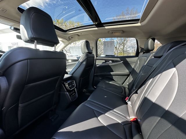 Used 2023 Lincoln Nautilus Reserve w/ Cargo Utility Package image 18