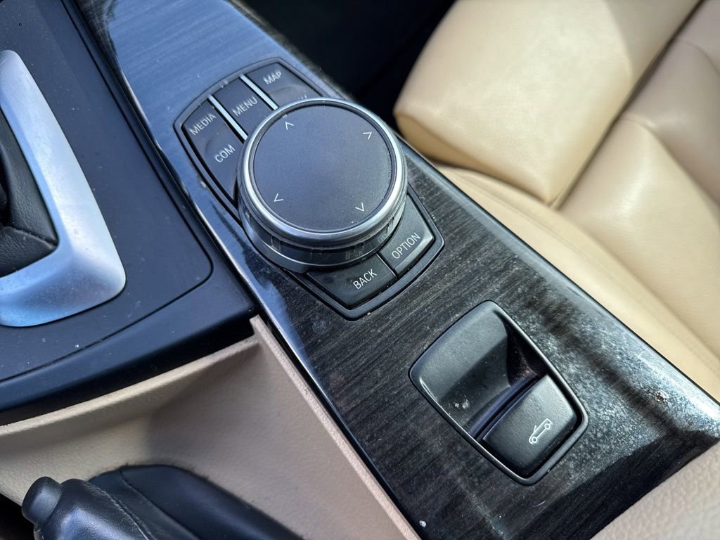 Used 2017 BMW 430i Convertible image 14