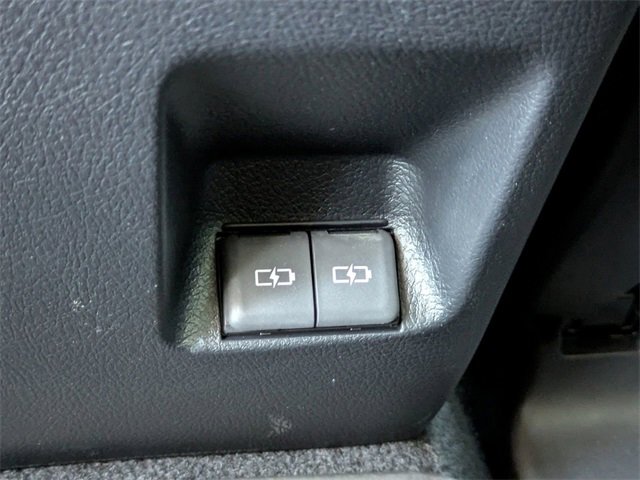 Used 2024 Toyota 4Runner Limited image 15