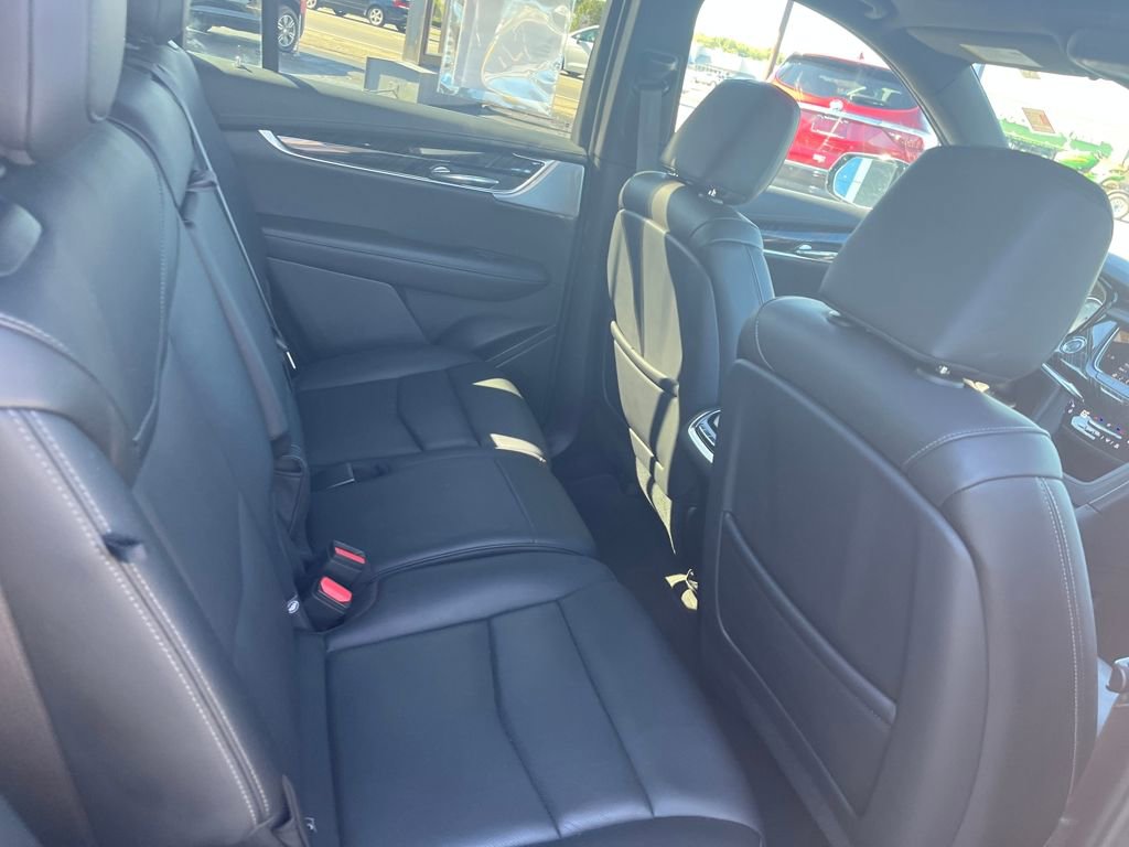 Used 2024 Cadillac XT6 Premium Luxury image 26