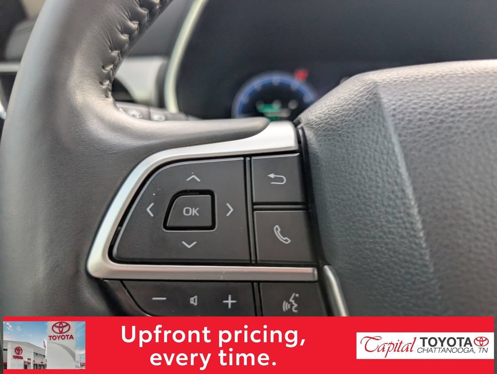 Used 2024 Toyota Highlander Platinum AWD/4WD image 19