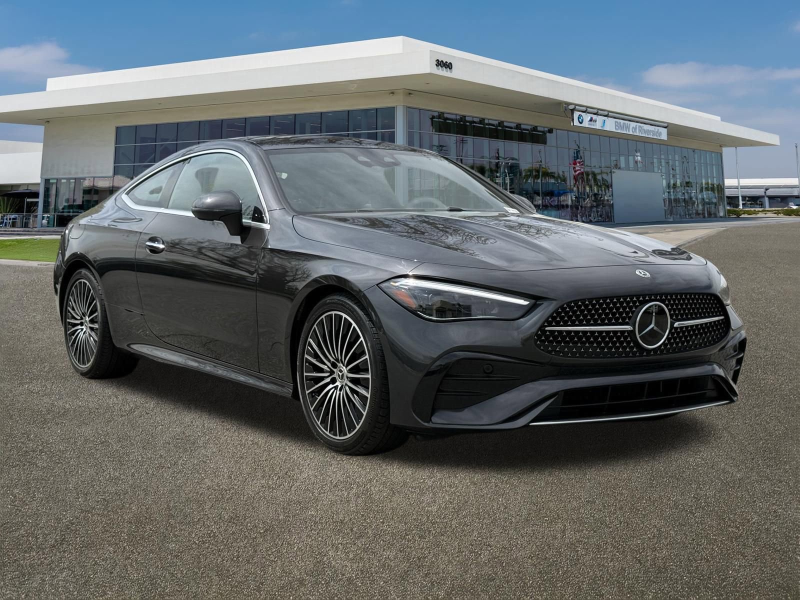 Used 2024 Mercedes-Benz CLE 300 4MATIC Coupe image 2
