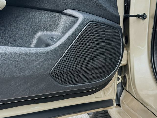 Used 2018 Honda Accord Touring image 22
