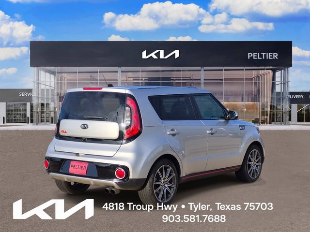 Used 2018 Kia Soul ! FWD image 6