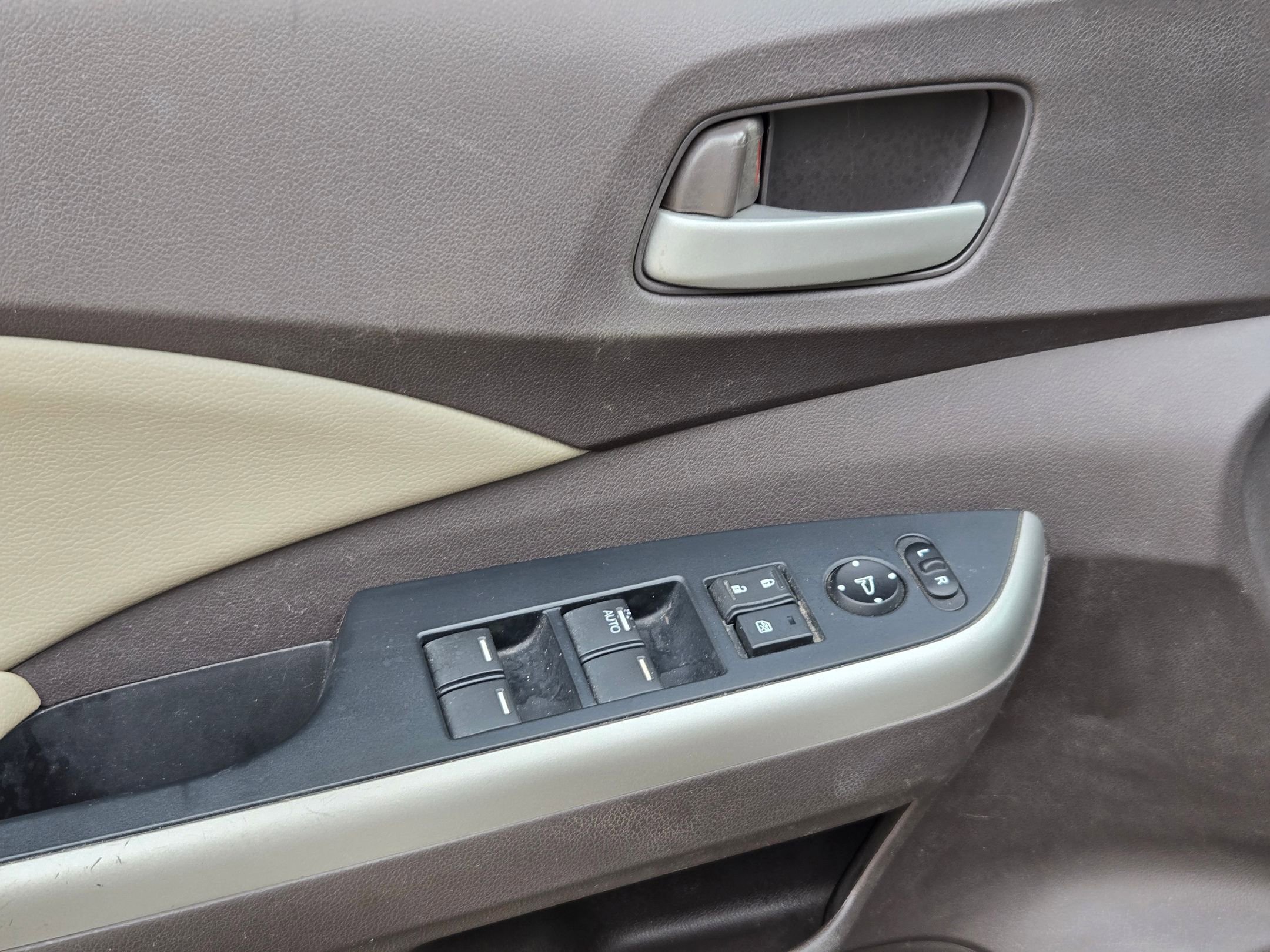 Used 2012 Honda CR-V EX-L image 11