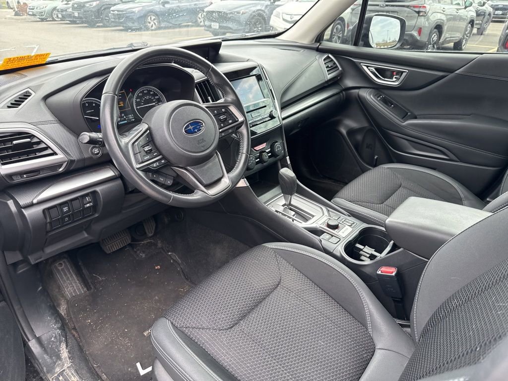 Used 2023 Subaru Forester Premium image 8