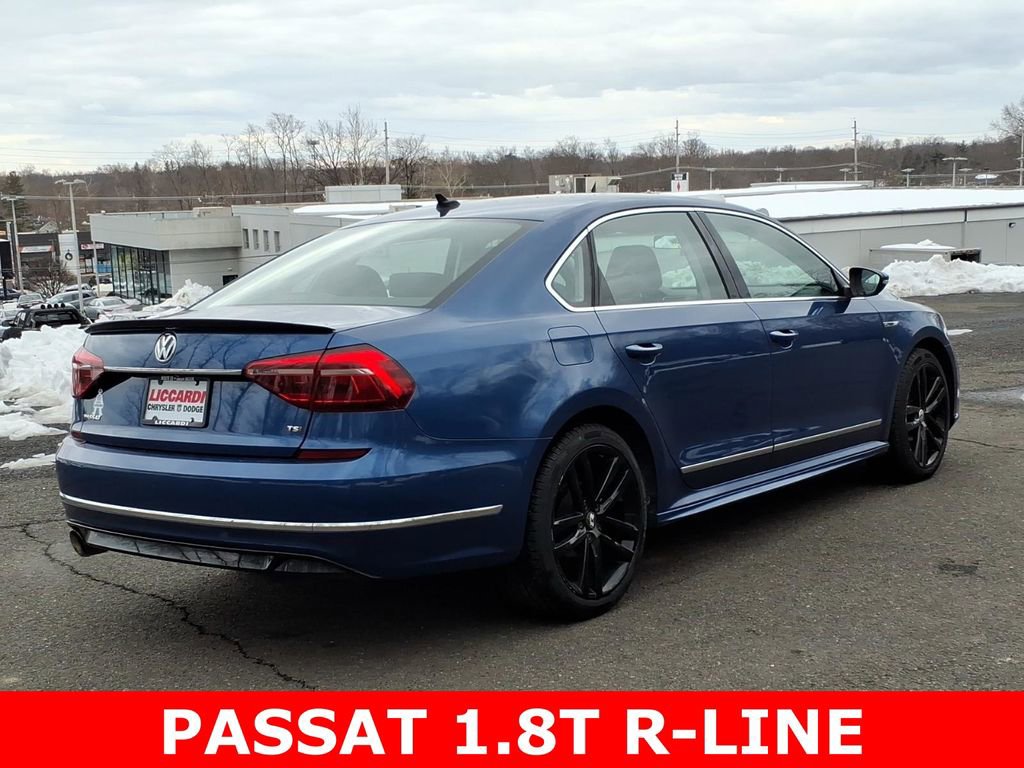 Used 2017 Volkswagen Passat 1.8T R-Line image 5
