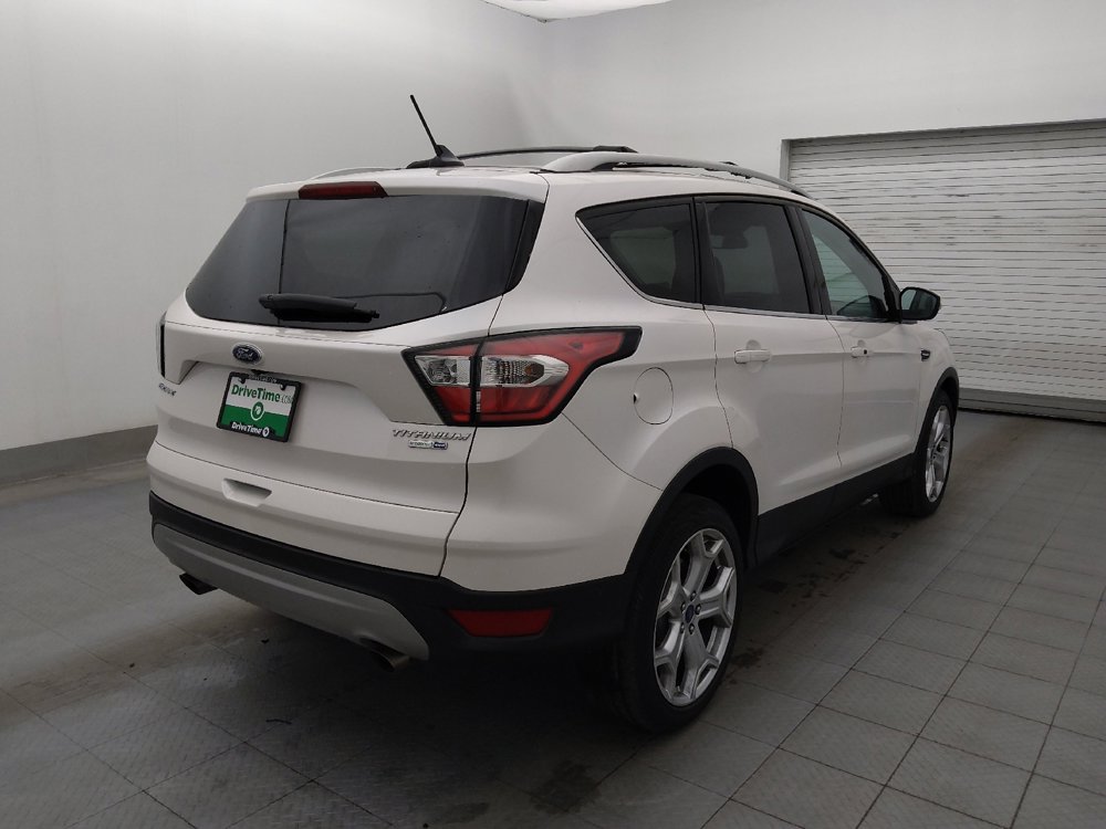 Used 2018 Ford Escape Titanium w/ Ford Safe & Smart Package image 9