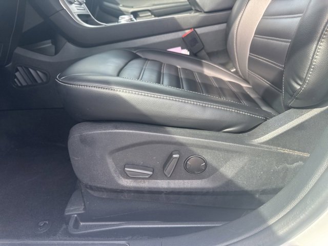 Used 2024 Ford Edge SEL image 18