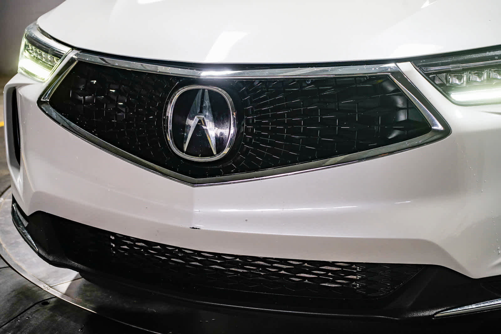 Used 2023 Acura RDX FWD image 9