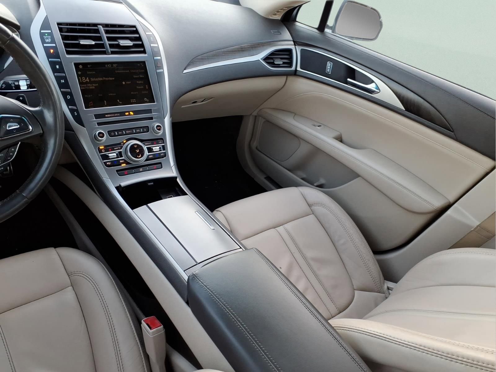 Used 2018 Lincoln MKZ Select w/ Magnetic Appearance Package image 12