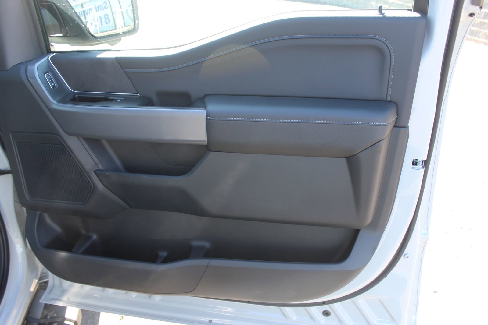 New 2026 Ford F150 XLT w/ Equipment Group 302A MID image 14