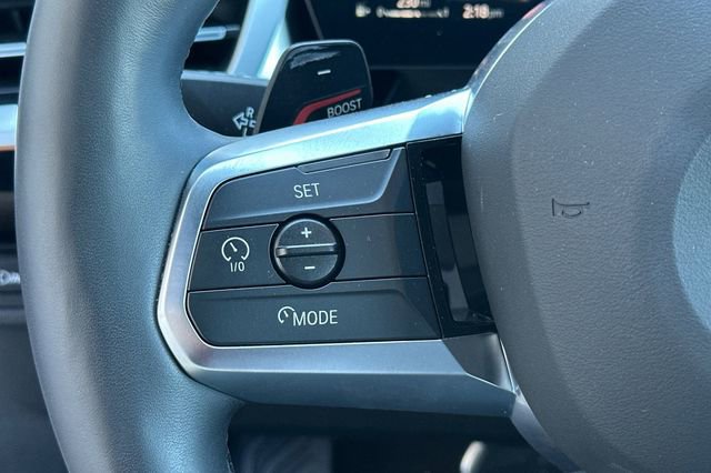 Used 2025 BMW X2 xDrive28i w/ M Sport Package AWD/4WD image 26