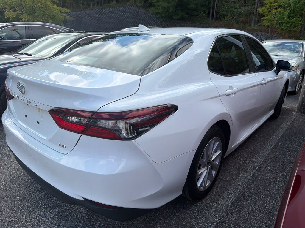 Used 2023 Toyota Camry LE FWD image 3