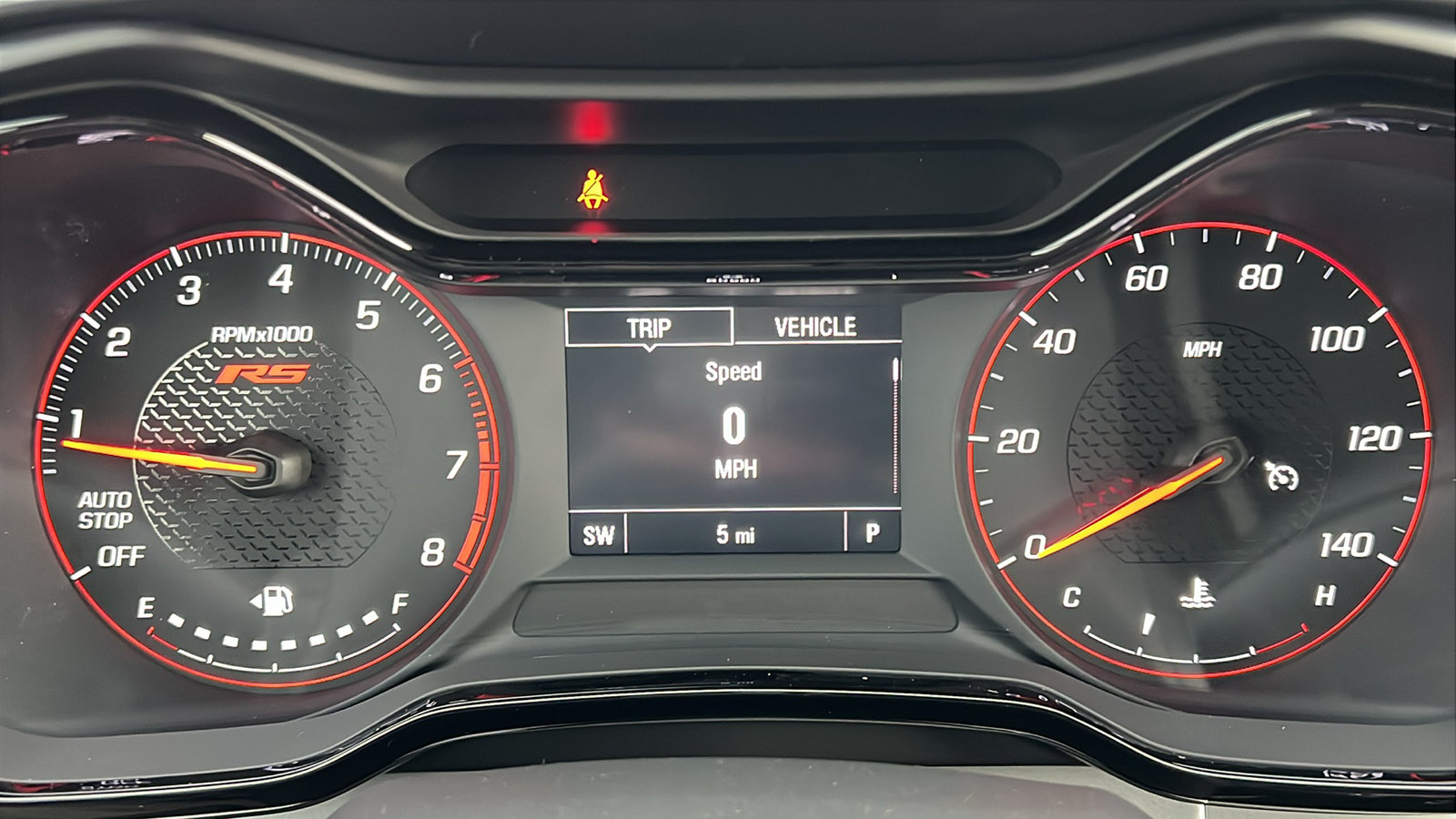 New 2026 Chevrolet Trax RS w/ Sunroof Package FWD image 25