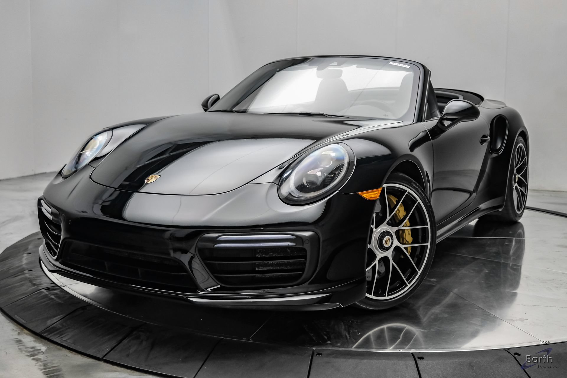 Used 2019 Porsche 911 Turbo S AWD/4WD image 6