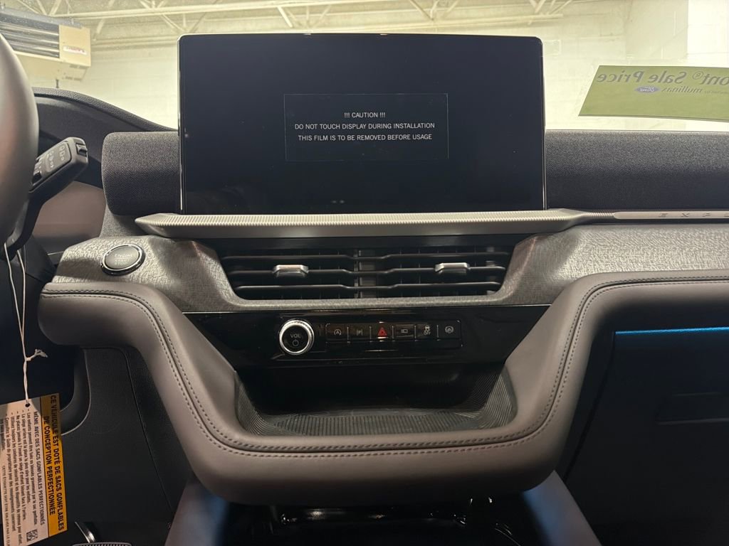 New 2026 Ford Explorer Platinum image 23