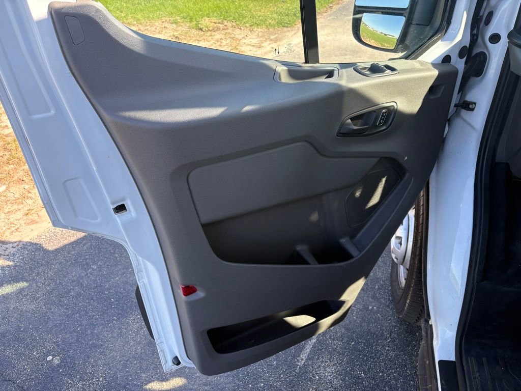 Used 2025 Ford Transit 350 XLT AWD/4WD image 10