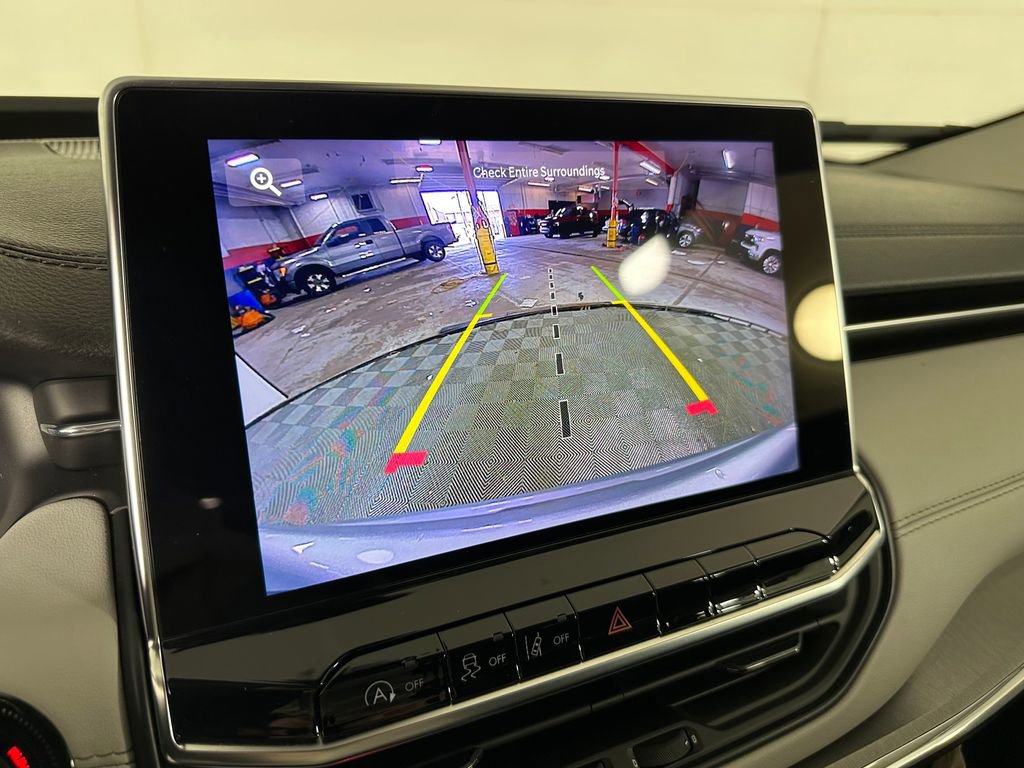 Used 2022 Jeep Compass Limited image 21