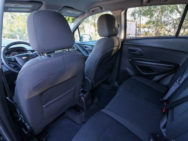 Used 2021 Chevrolet Trax LS w/ Tint and Cruise Package image 25