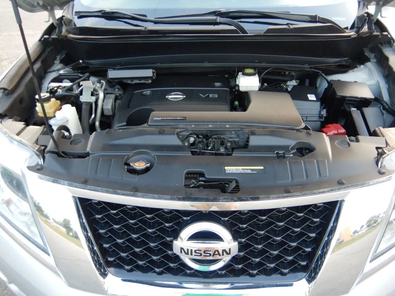 Used 2014 Nissan Pathfinder S image 21