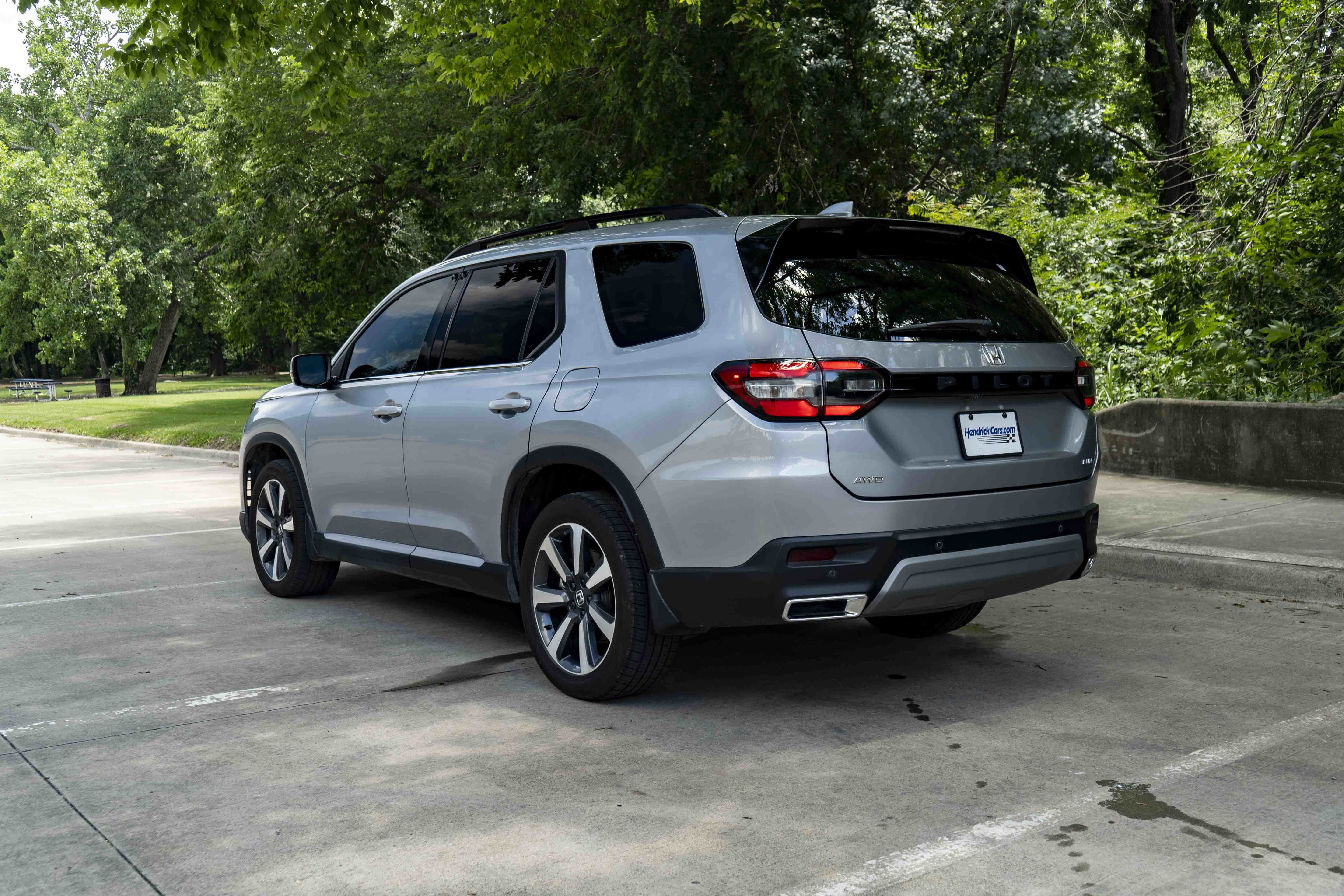Used 2023 Honda Pilot Elite image 7