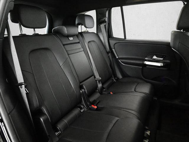 Used 2023 Mercedes-Benz GLB 250 4MATIC image 22