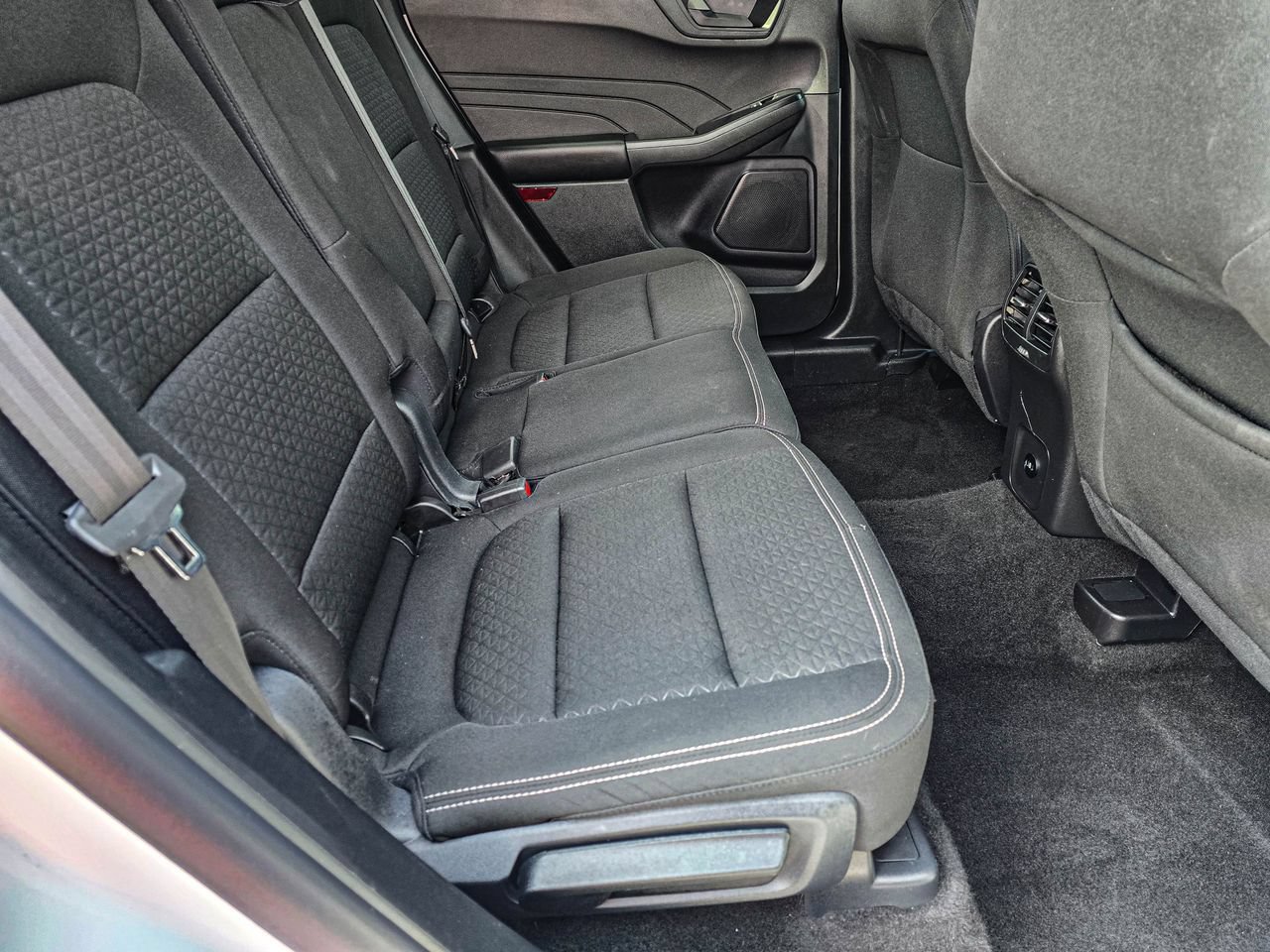 Used 2025 Ford Escape Active FWD image 35