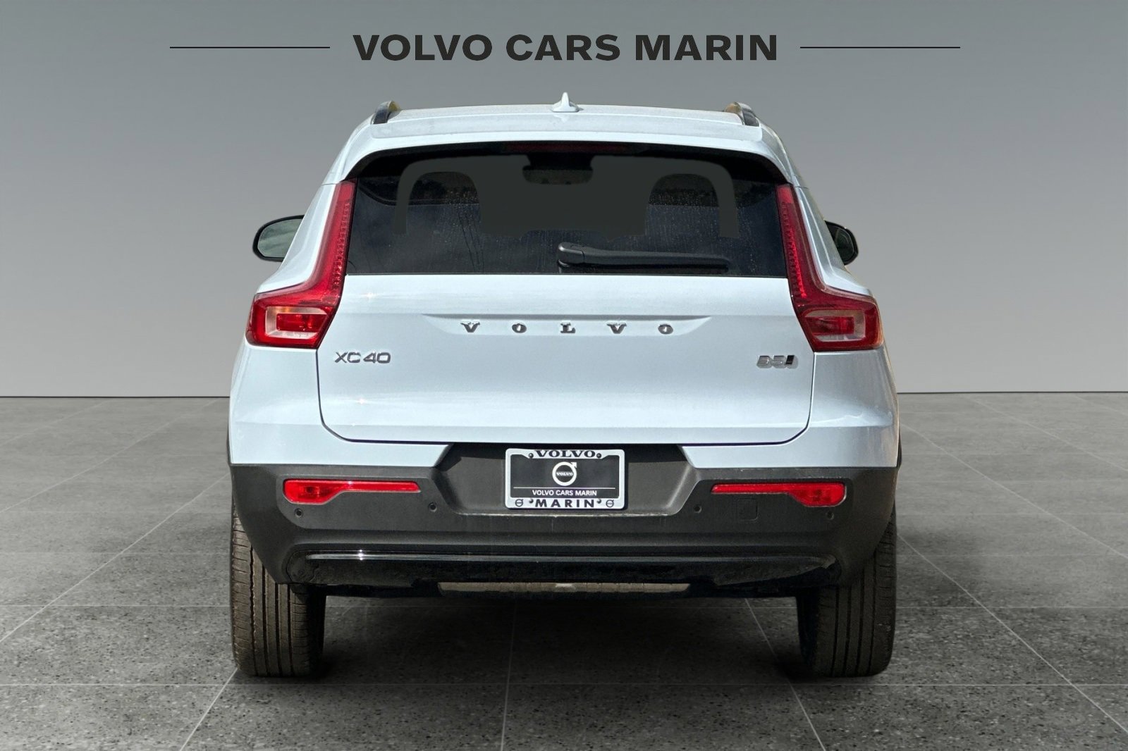 New 2026 Volvo XC40 B5 Plus w/ Protection Package Premier image 7