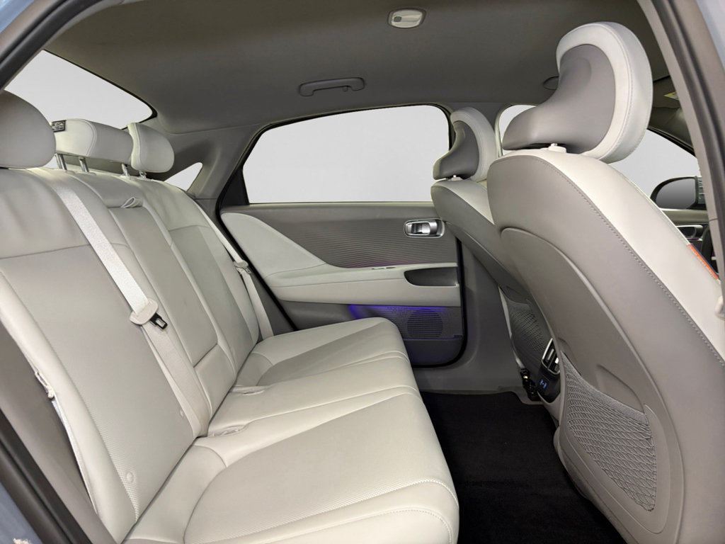 Used 2025 Hyundai Ioniq 6 SEL RWD image 23