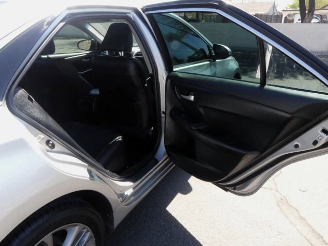 Used 2015 Toyota Camry SE image 20