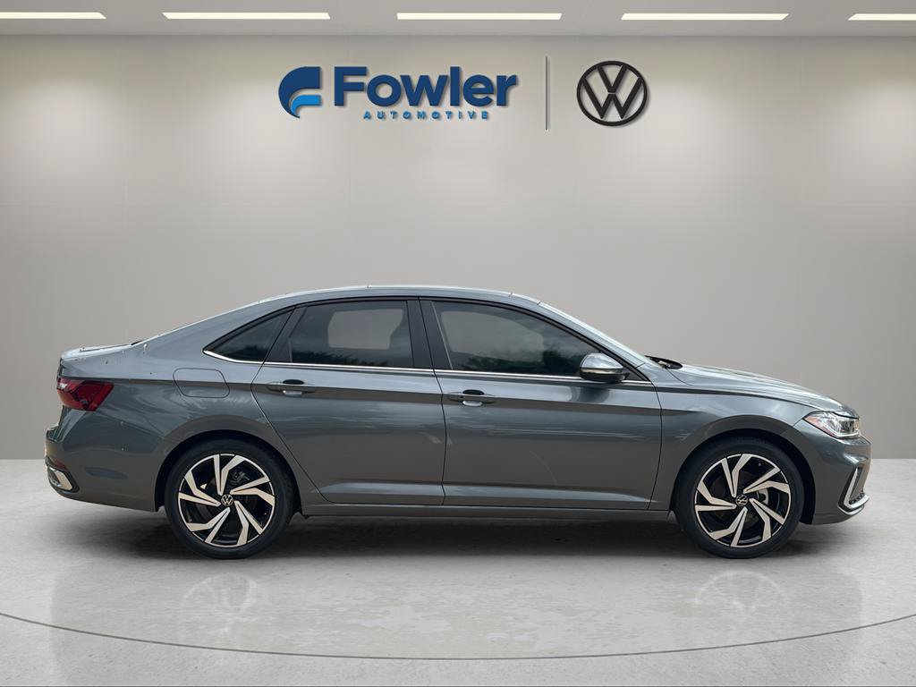 New 2026 Volkswagen Jetta SEL FWD image 8