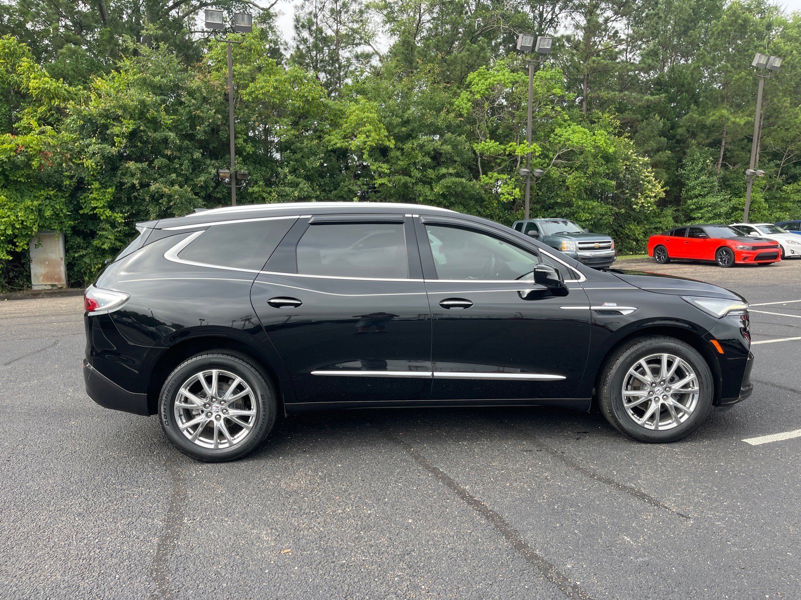 Used 2023 Buick Enclave Premium w/ Experience Buick Package AWD/4WD image 21