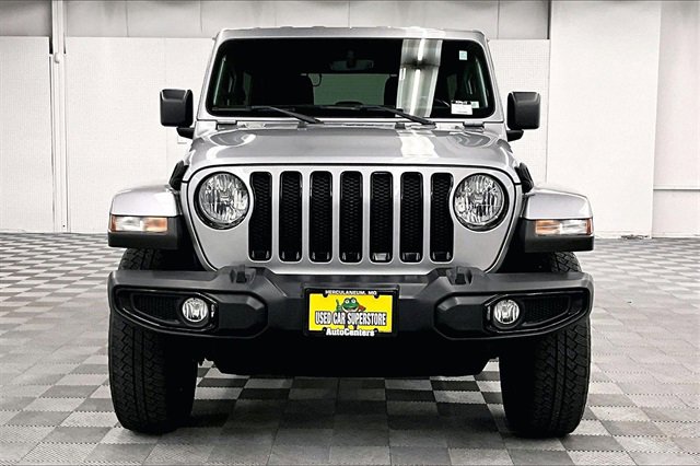 Used 2021 Jeep Wrangler Unlimited Sahara image 3