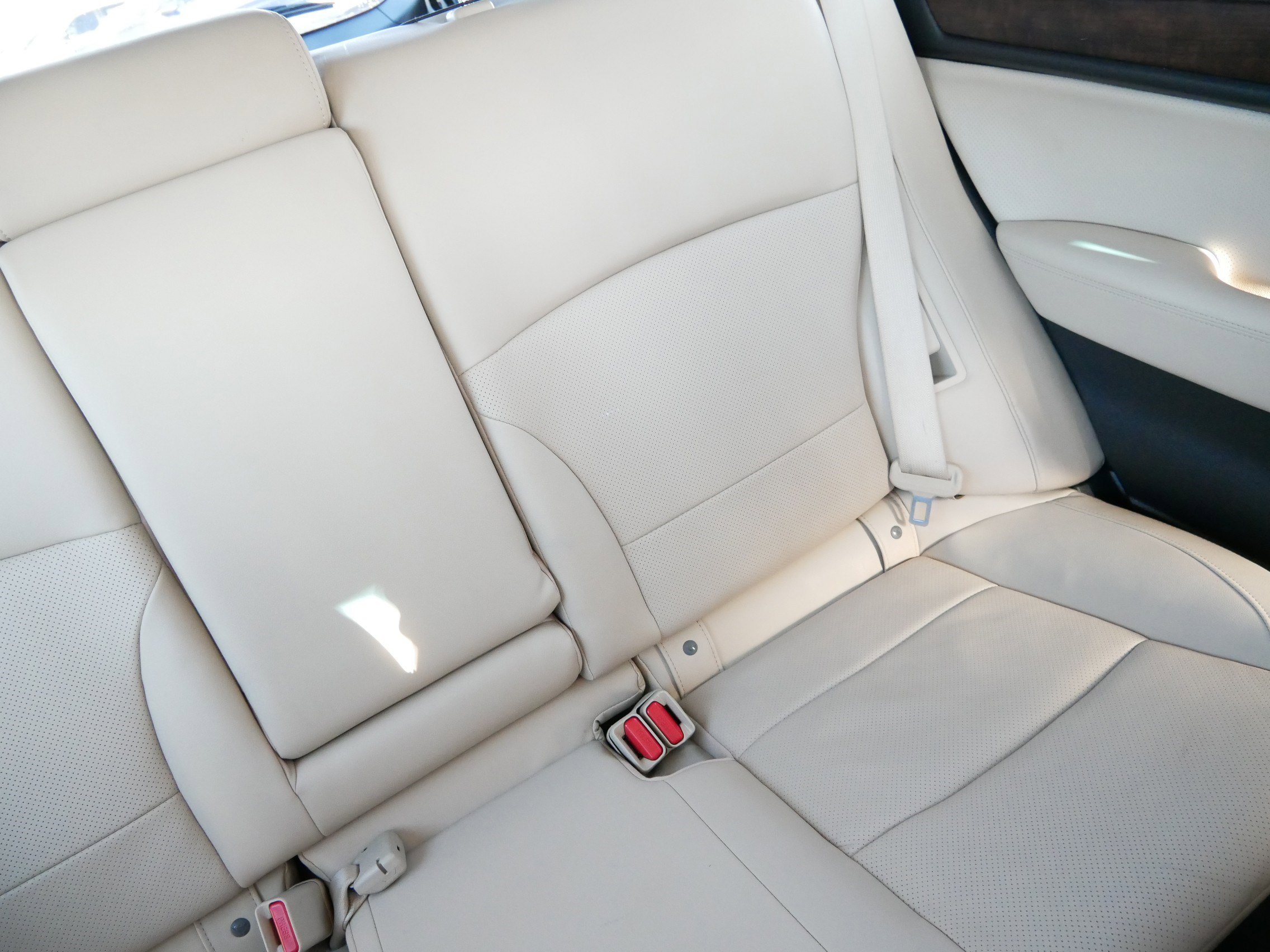 Used 2015 Subaru Outback 2.5i Limited image 14