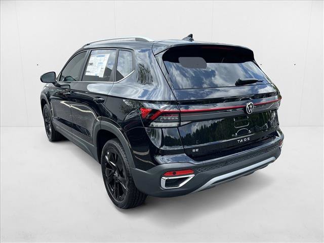 New 2025 Volkswagen Taos SE image 8