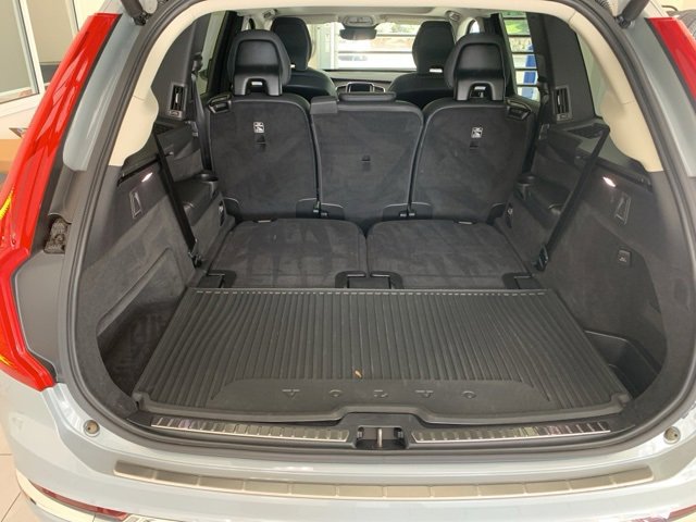 Certified 2024 Volvo XC90 B6 Plus image 7