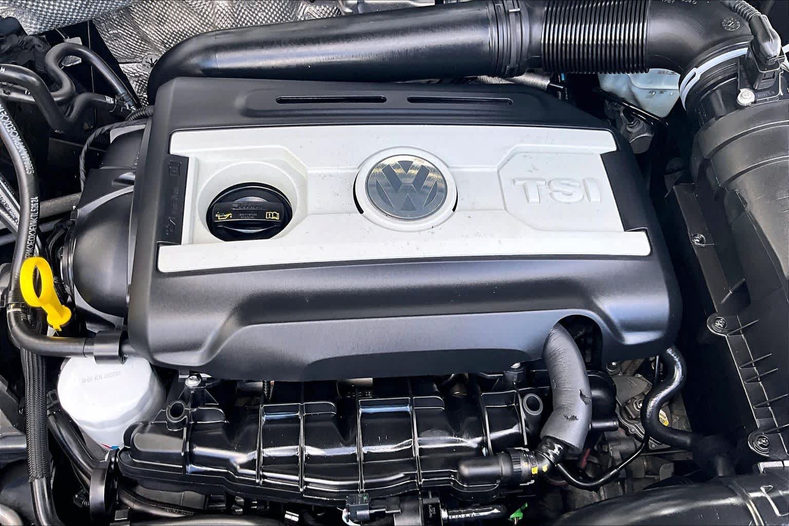 Used 2014 Volkswagen Tiguan SEL FWD image 31