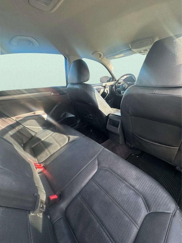 Used 2014 Volkswagen Passat 1.8T Wolfsburg Edition image 8