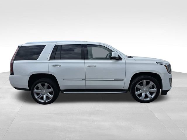 Used 2018 Cadillac Escalade Luxury RWD video 2
