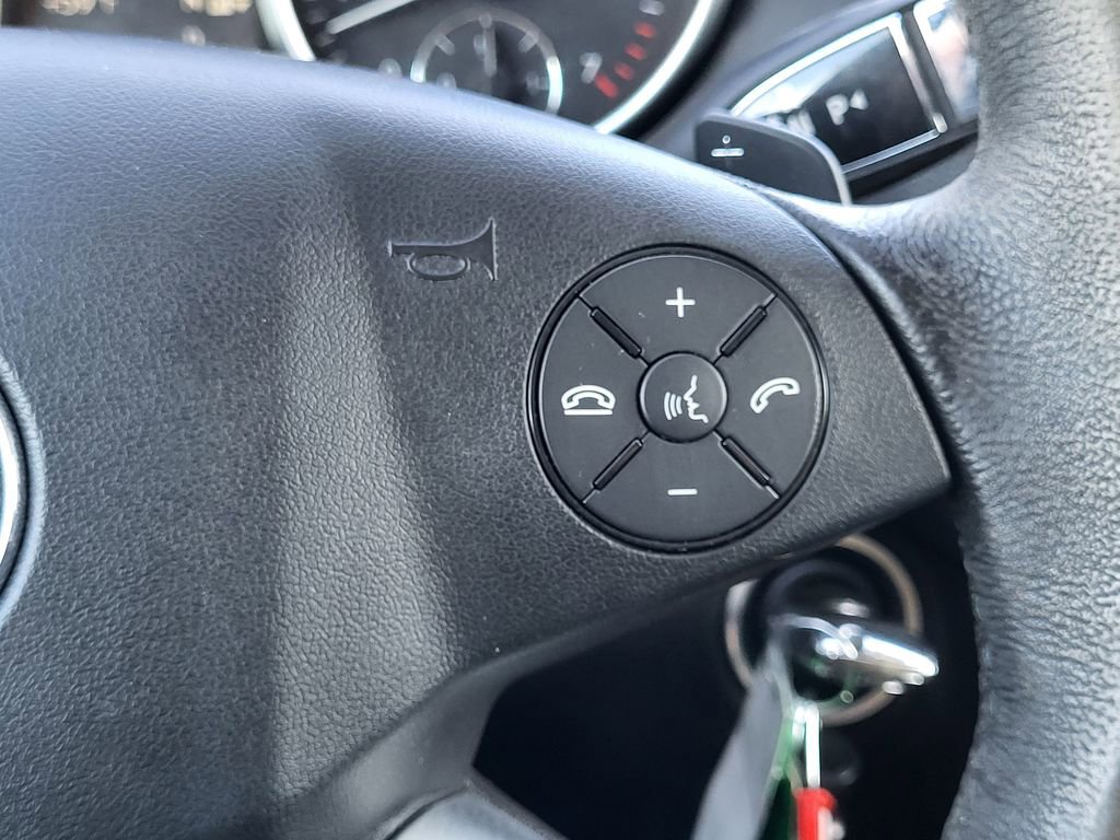 Used 2009 Mercedes-Benz ML 350 2WD image 17