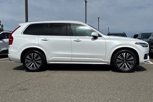Used 2021 Volvo XC90 T5 Momentum w/ Protection Package Premier image 3