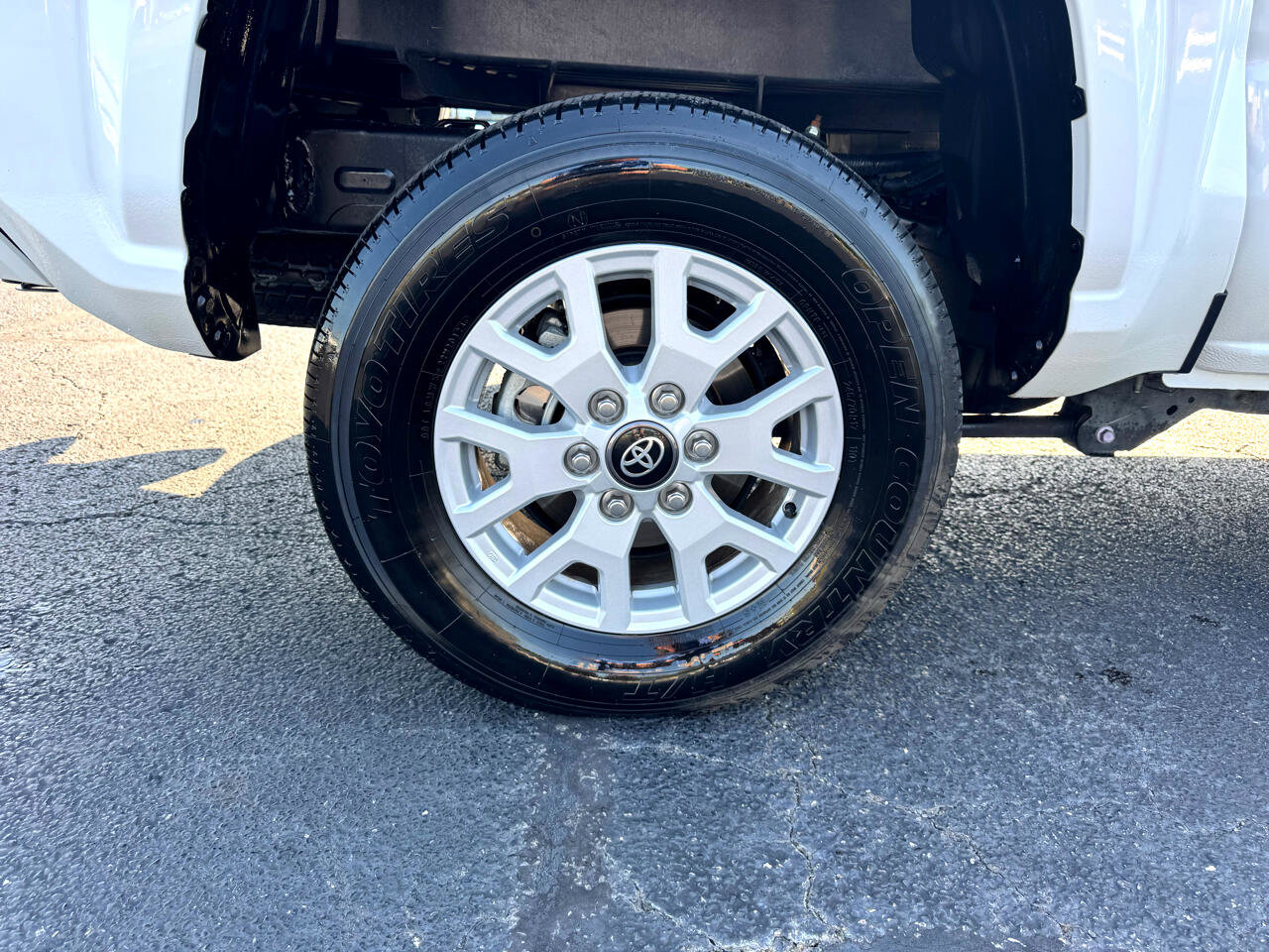 Used 2024 Toyota Tacoma SR5 image 10