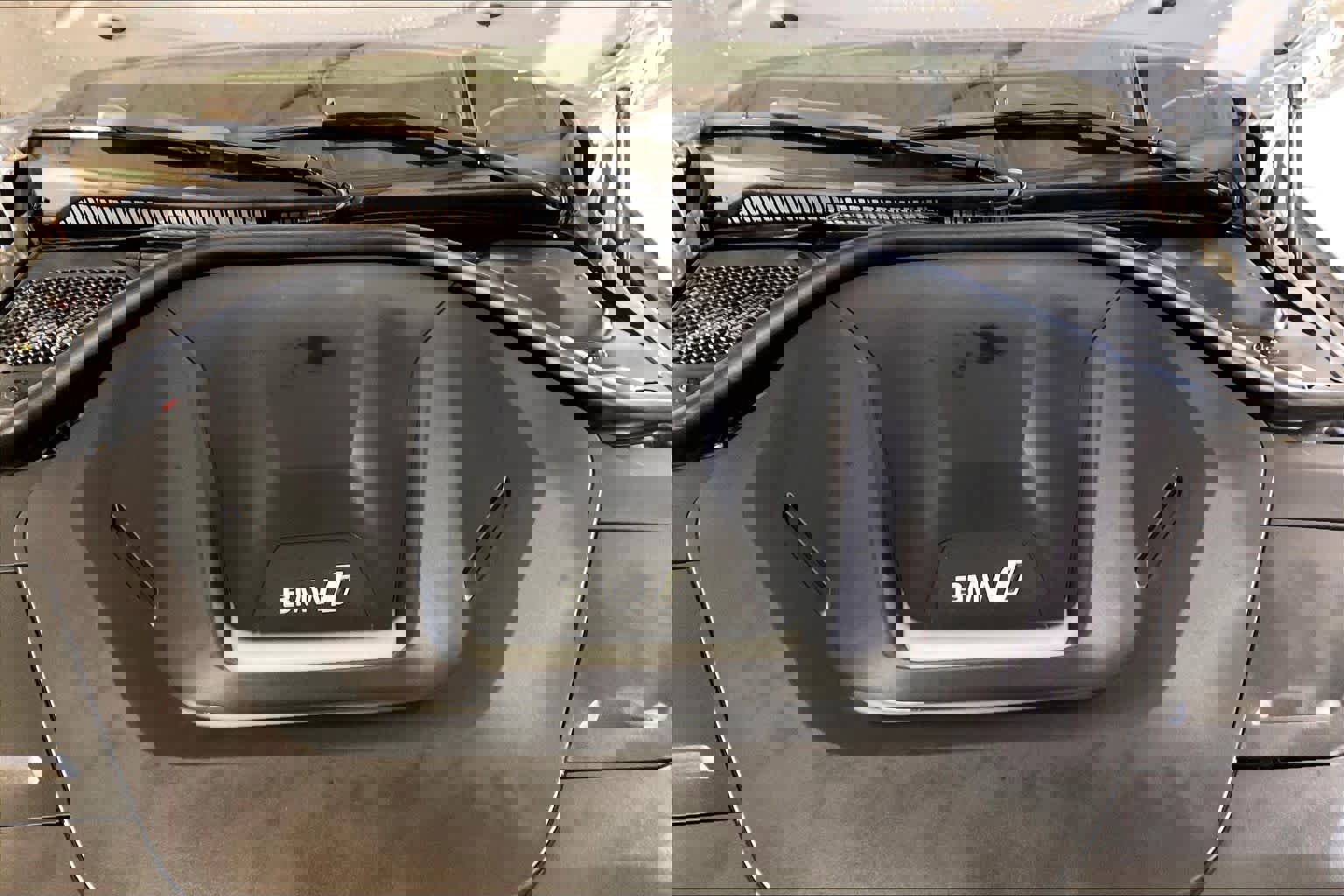 New 2025 BMW i4 eDrive40 w/ Driving Assistance Package image 28