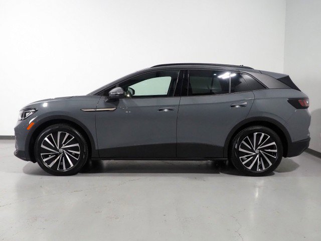 Used 2024 Volkswagen ID.4 S image 9