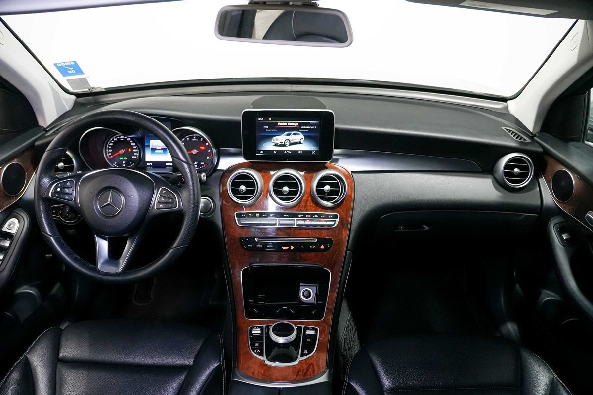 Used 2017 Mercedes-Benz GLC 300 image 25
