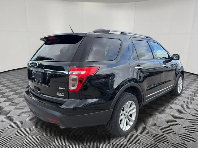 Used 2014 Ford Explorer XLT w/ Equipment Group 202A AWD/4WD image 7