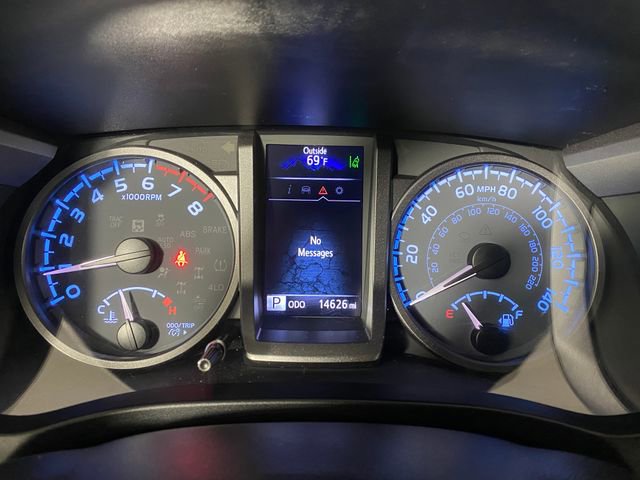 Certified 2023 Toyota Tacoma TRD Off-Road AWD/4WD image 19