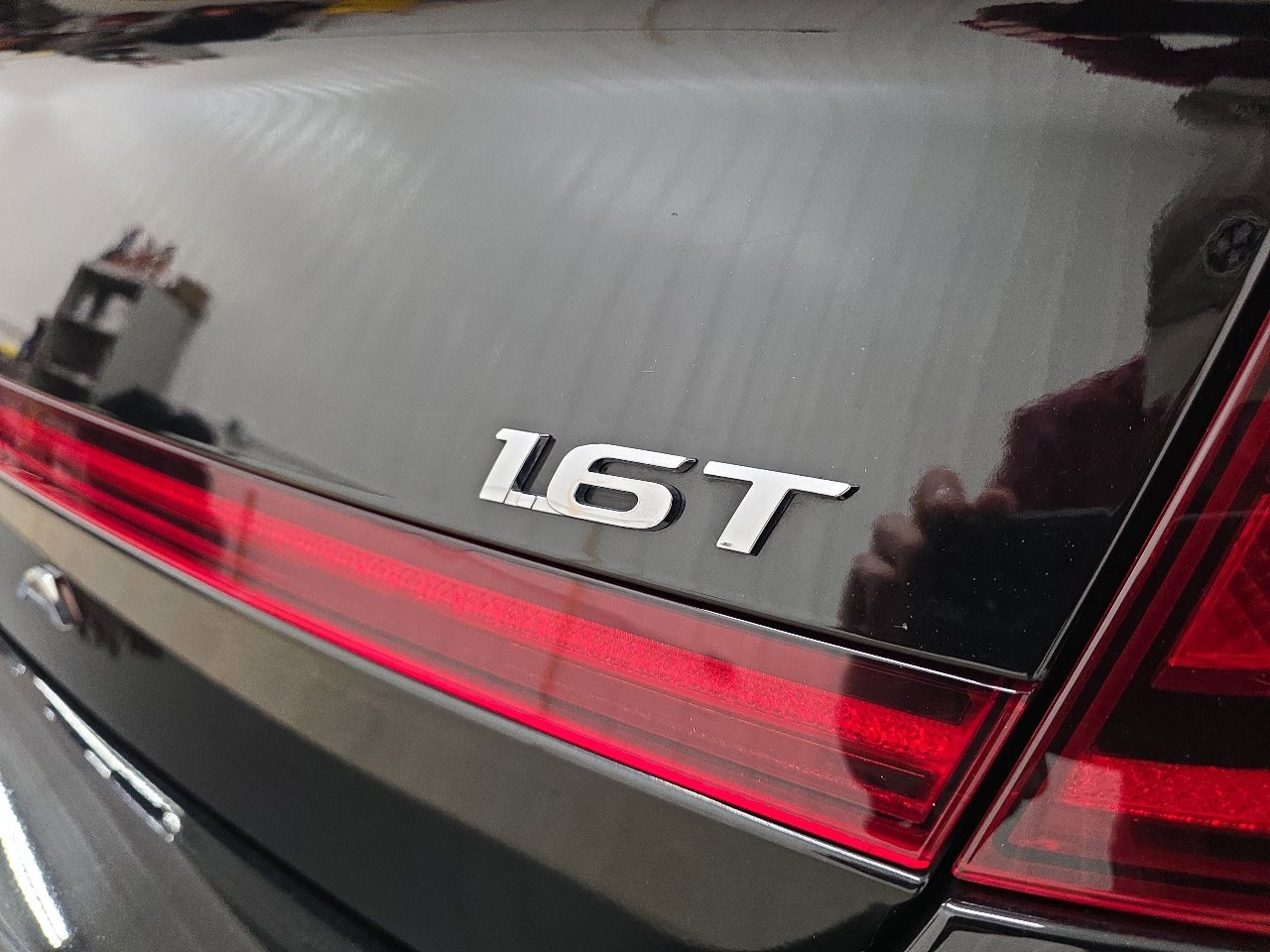 Used 2022 Hyundai Sonata SEL Plus w/ Preferred Accessory Package image 19